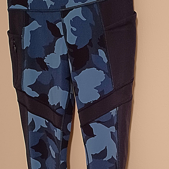 Athleta leggings size S - Picture 2 of 11